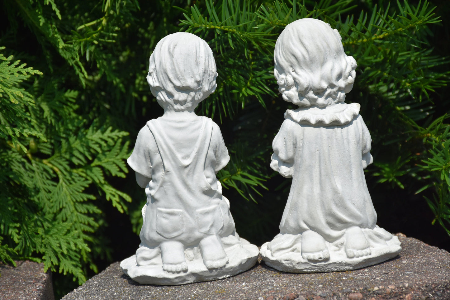 Children Praying in the Holy Garden Statues (Set of 2)