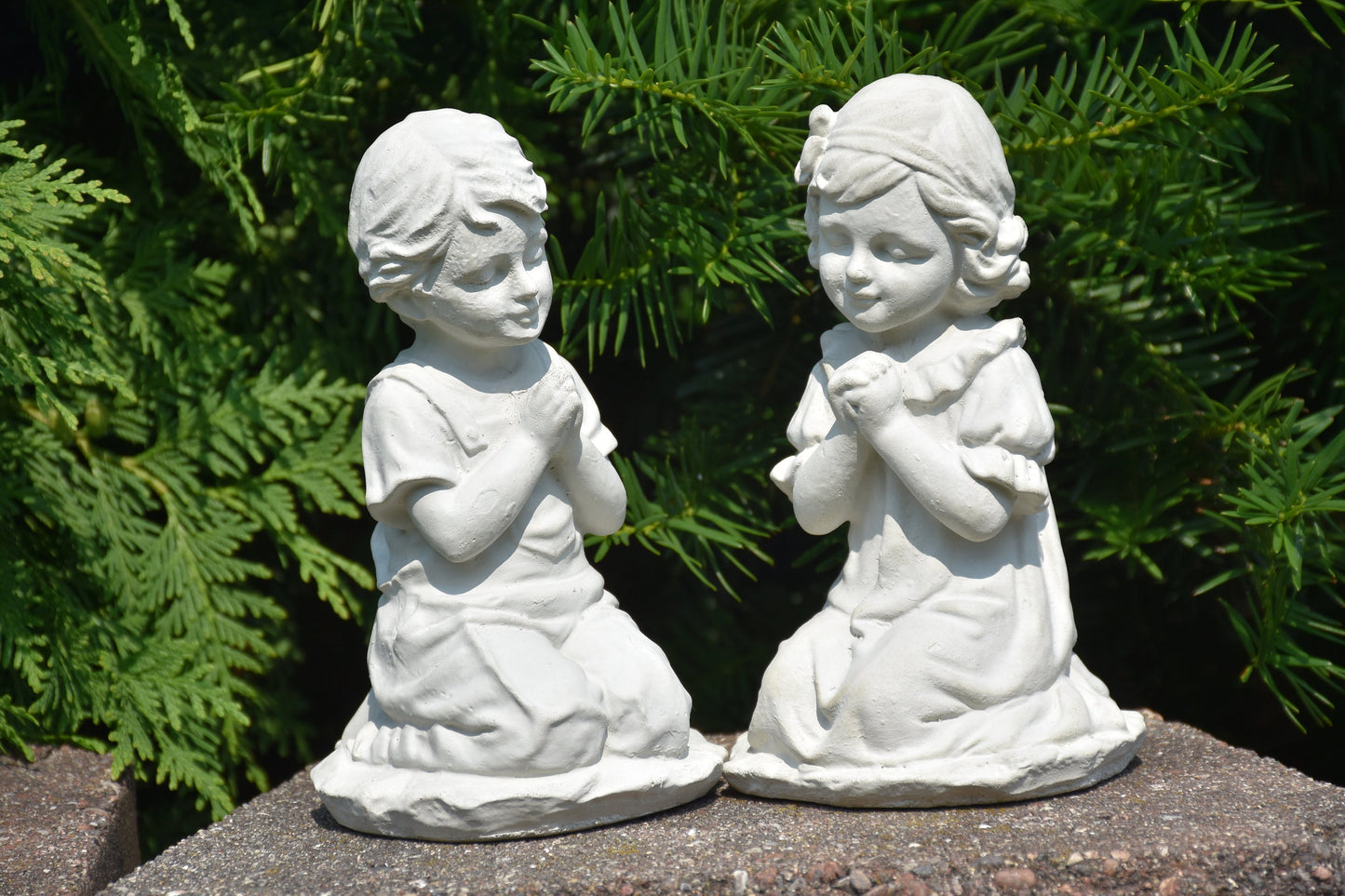 Children Praying in the Holy Garden Statues (Set of 2)