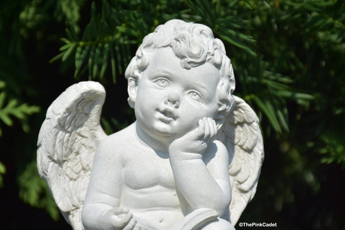 Angel in Love Statue