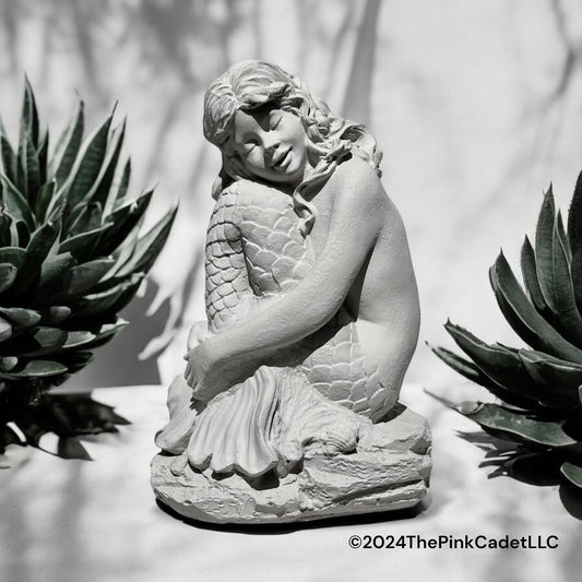 7" Mermaid Concrete Statue - La Jollie Muse